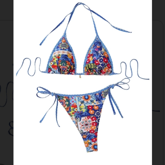 MakeMeChic Plus Size Bikini Size 4X Boho Floral Swimsuit Bathing Suit Swimwear - Picture 1 of 1